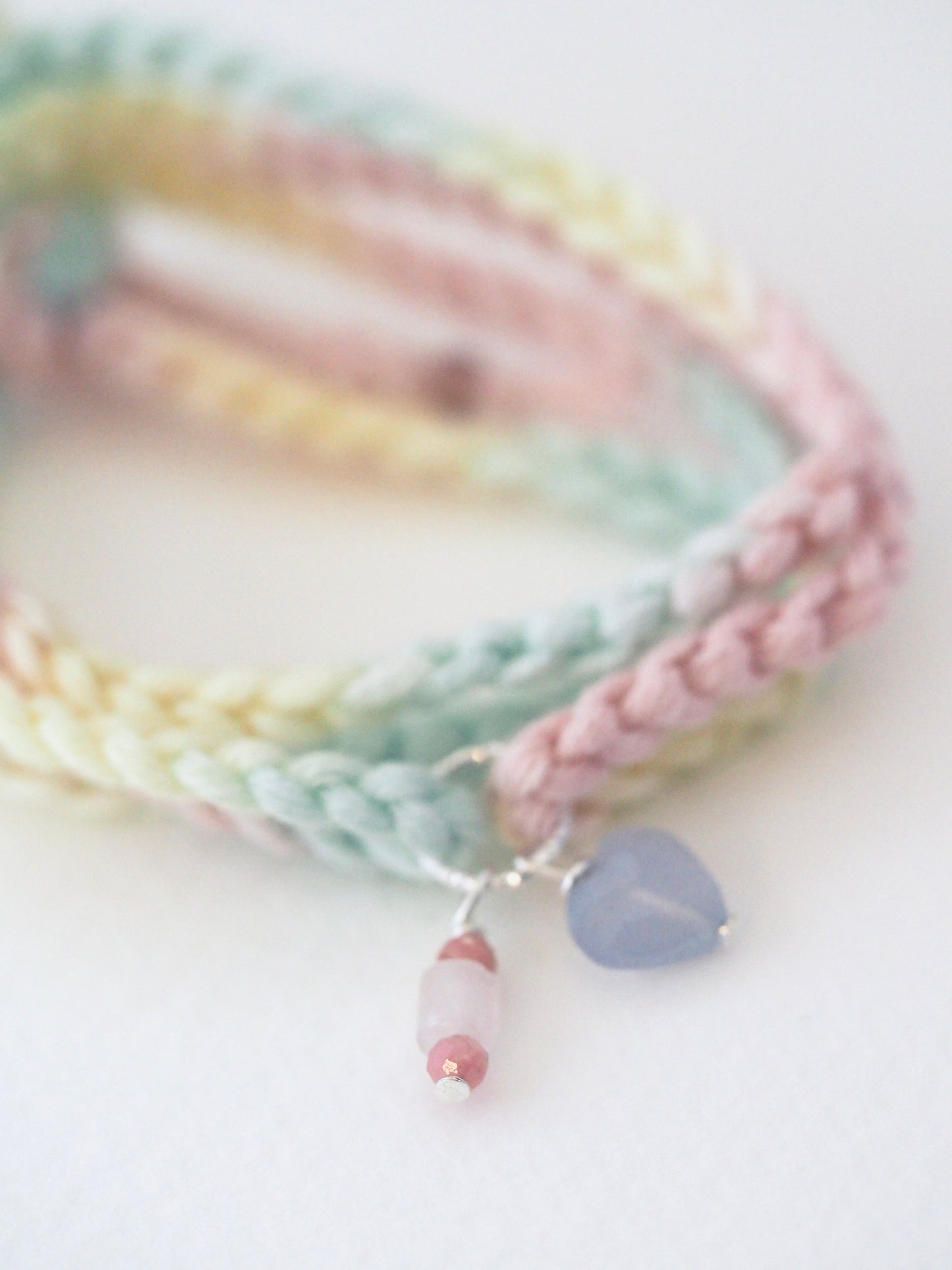 Bracelet porte bonheur a nouer 4 Tours TOI +MOI - Magicae