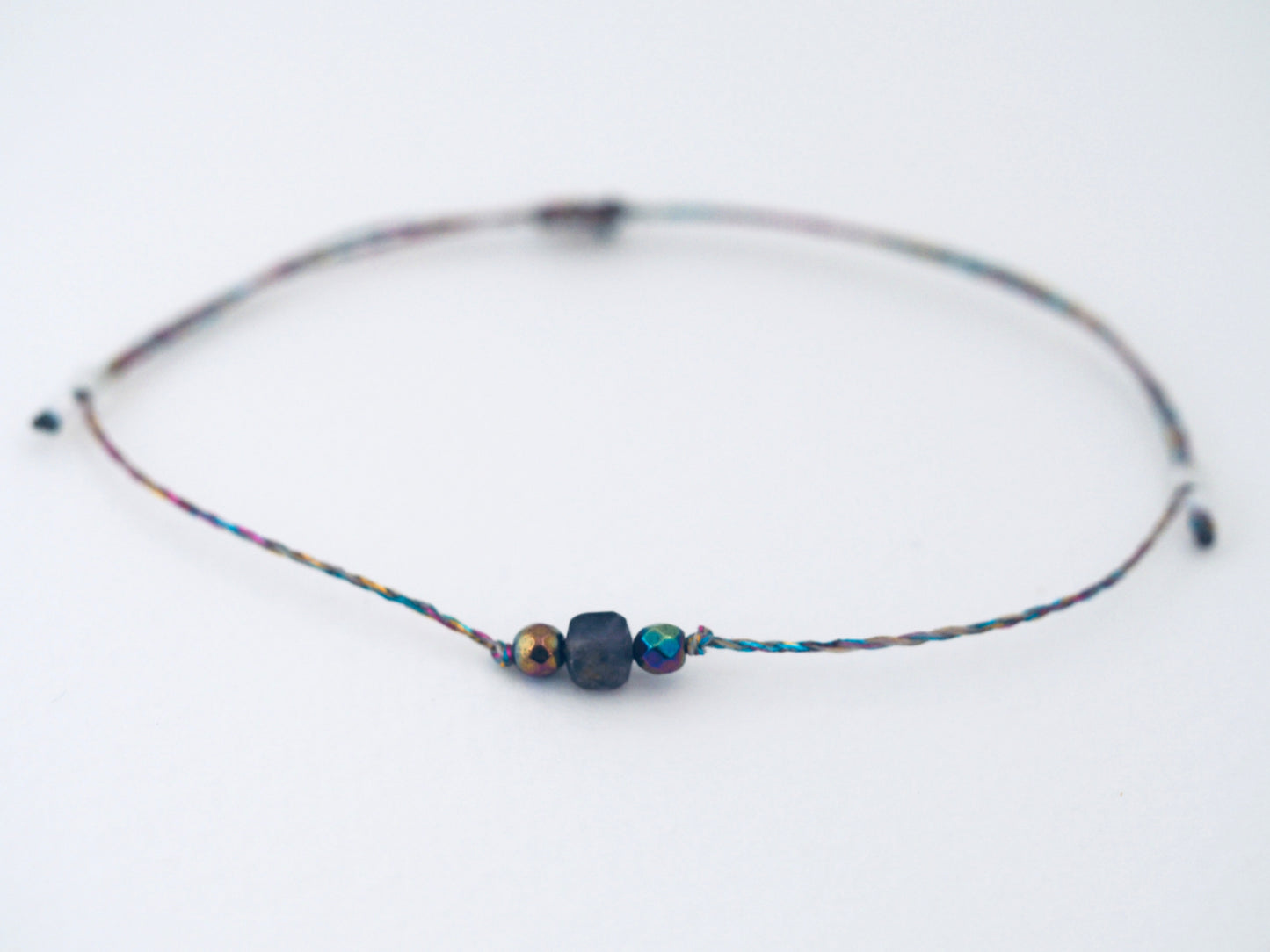 Bracelet porte bonheur glow up Your mind BOULE A FACETTE - Magicae