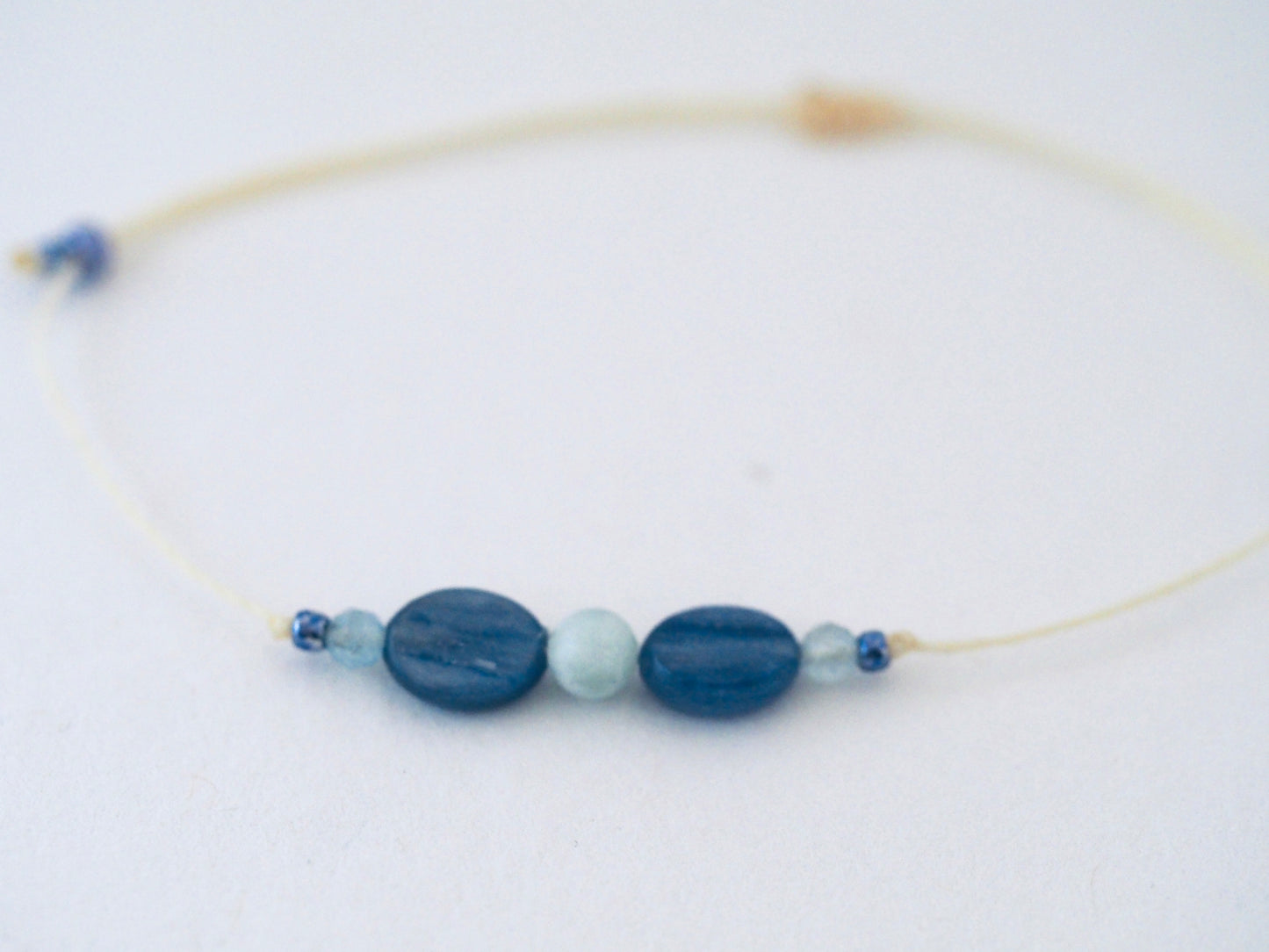 Bracelet porte bonheur Don’t disturb ! Maitresse au soleil ! - Magicae