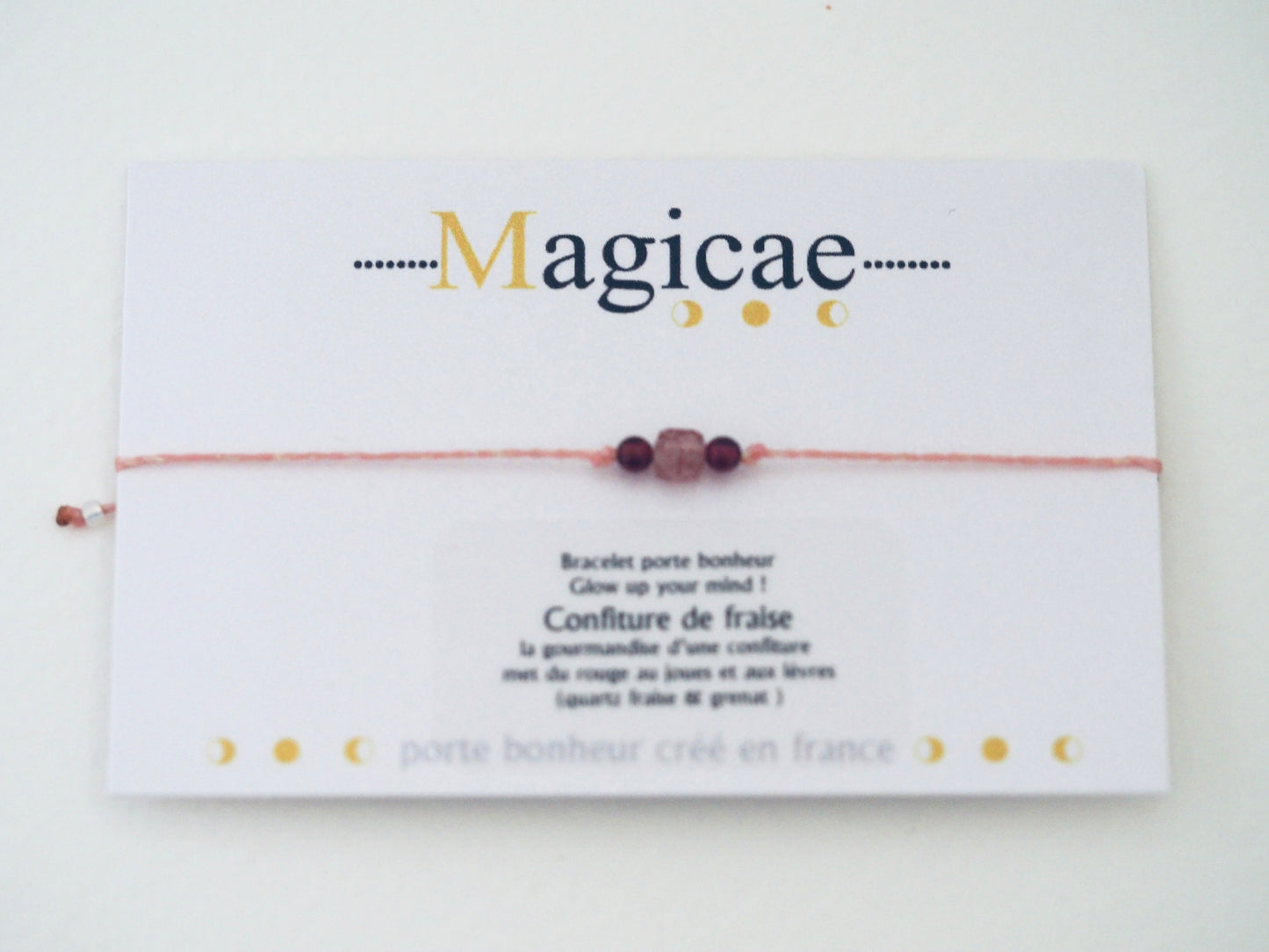 Bracelet porte bonheur glow up Your mind CONFITURE DE FRAISE - Magicae