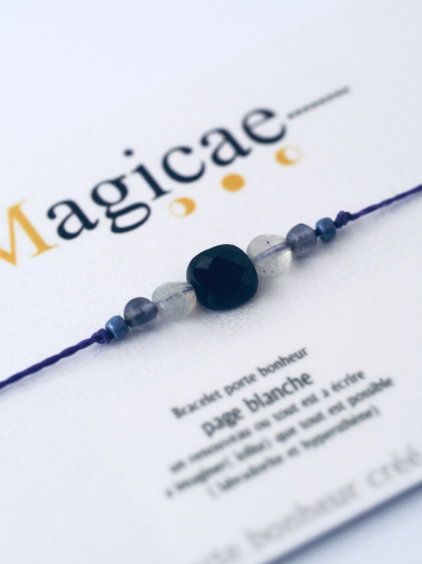 Bracelet porte-bonheur Page blanche - Magicae