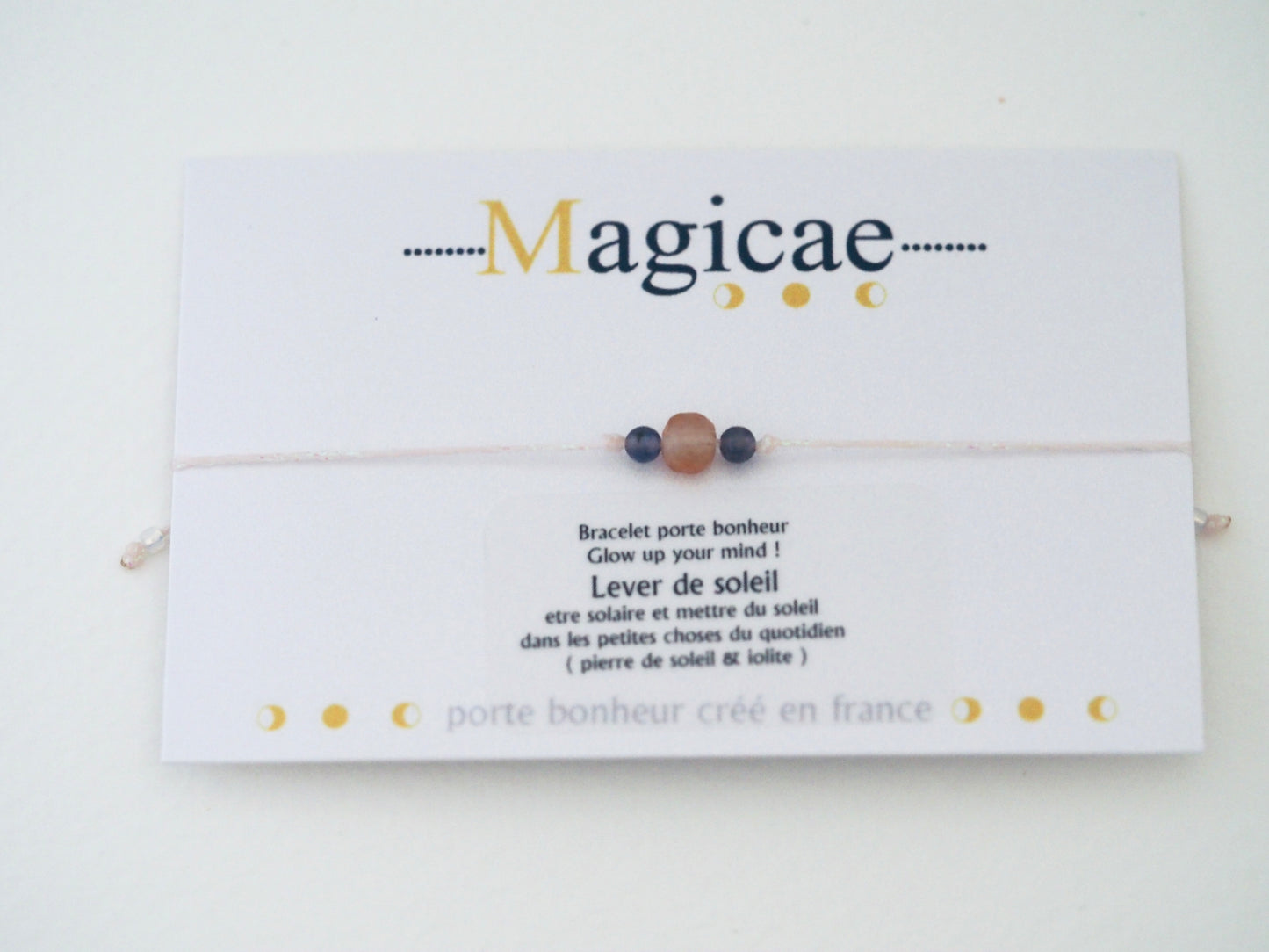 Bracelet porte bonheur glow up Your mind LEVER DE SOLEIL - Magicae