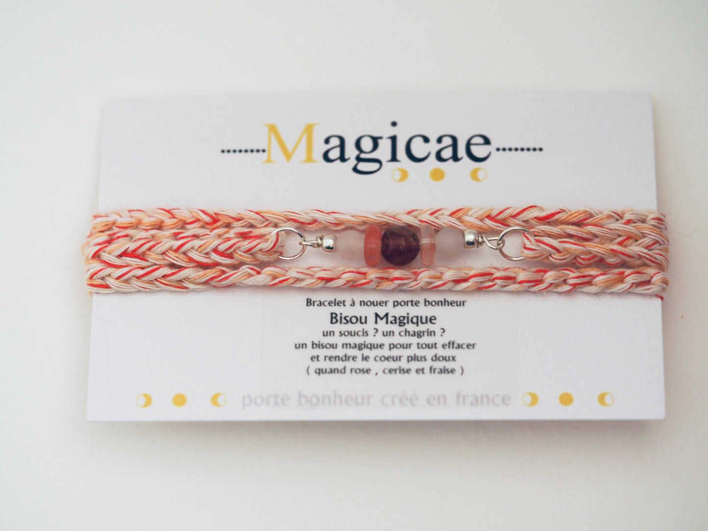 Bracelet porte bonheur a nouer 4 Tours BISOUS MAGIQUE