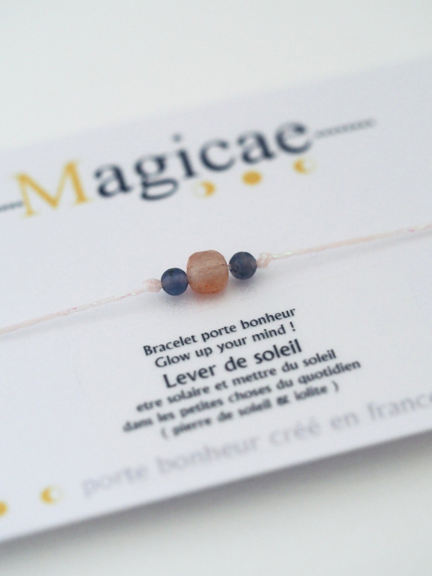Bracelet porte bonheur glow up Your mind LEVER DE SOLEIL - Magicae