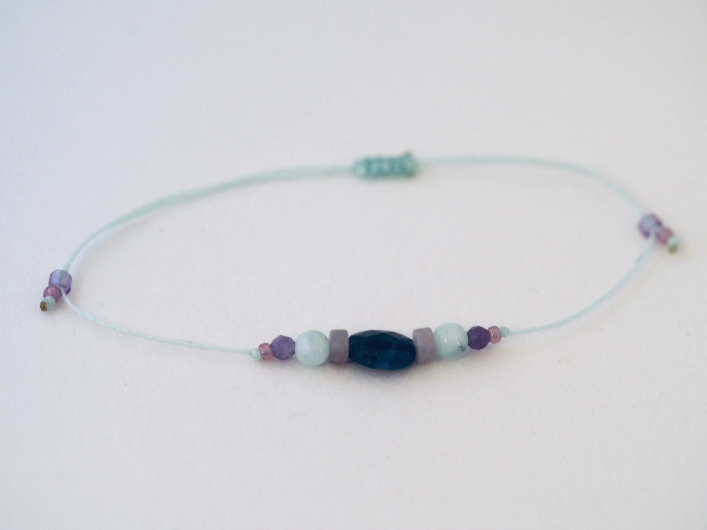 Bracelet porte bonheur SLOW - Magicae