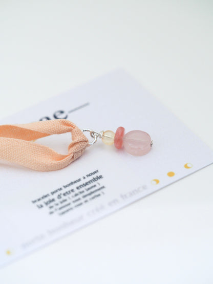 Bracelet porte bonheur a nouer  La joie d’être ensemble - Magicae