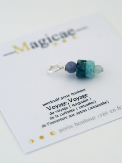 Petit pendentif talisman Voyage voyage - Magicae