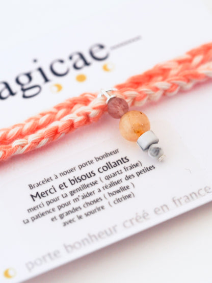 Bracelet porte bonheur a nouer MERCI ET BISOUS COLLANTS - Magicae