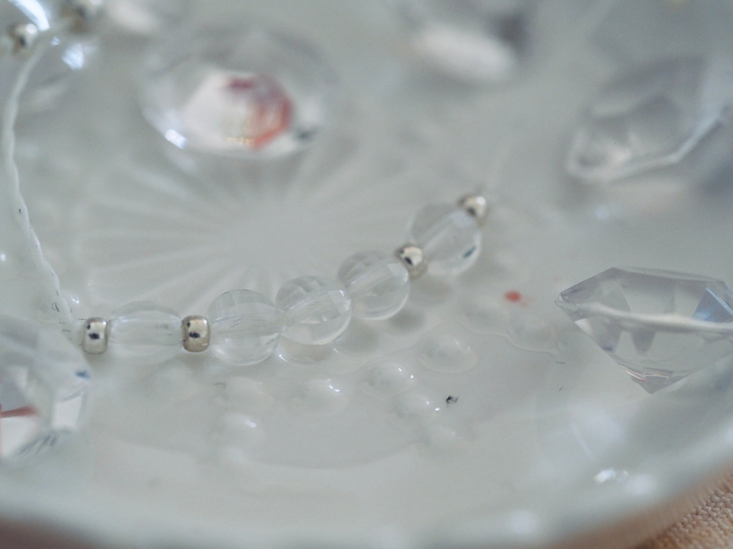 bracelet pierre de naissance AVRIL - Magicae