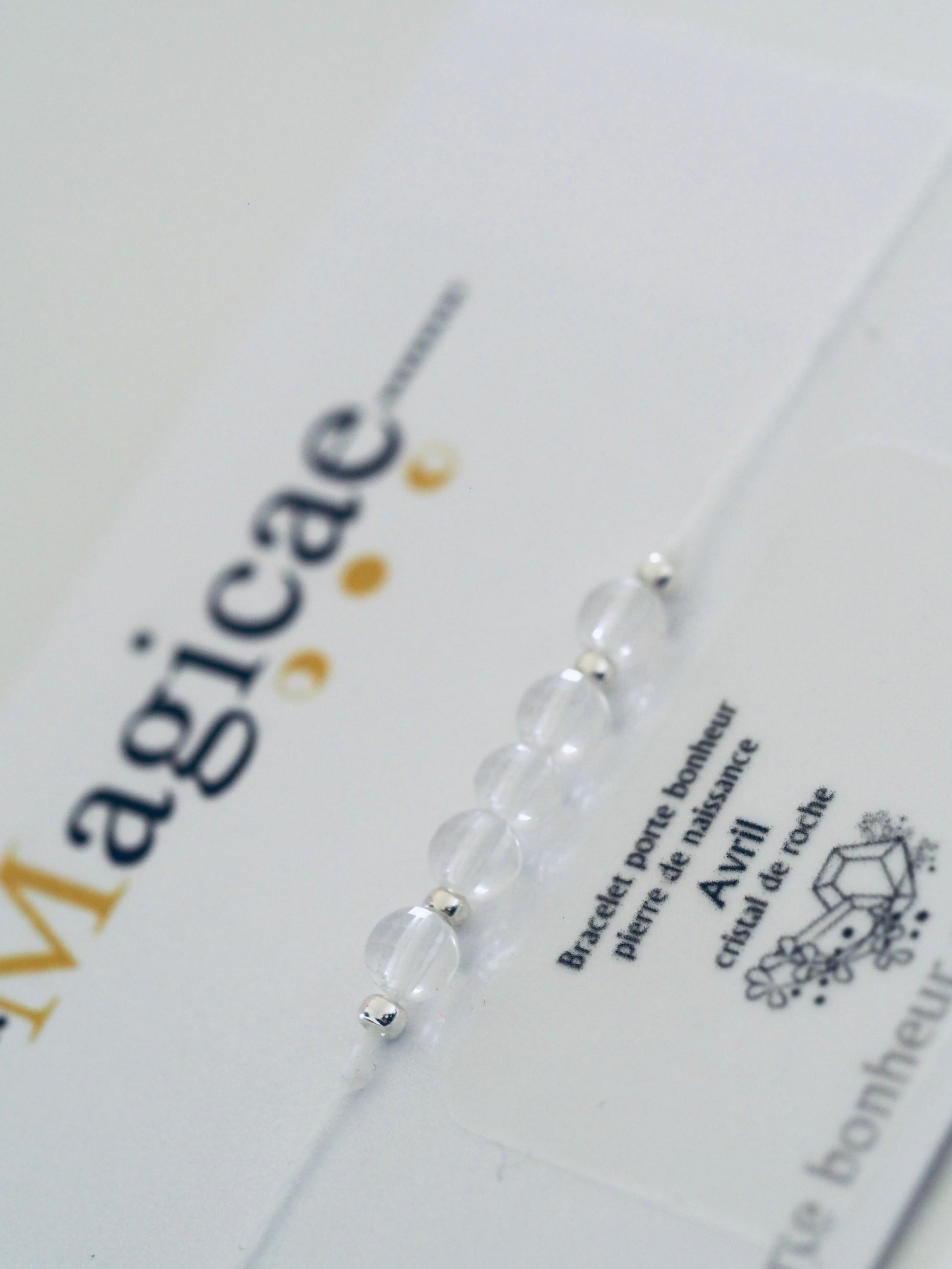 bracelet pierre de naissance AVRIL - Magicae