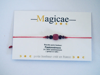 Bracelet porte bonheur "PASSIONNÉMENT " - Magicae